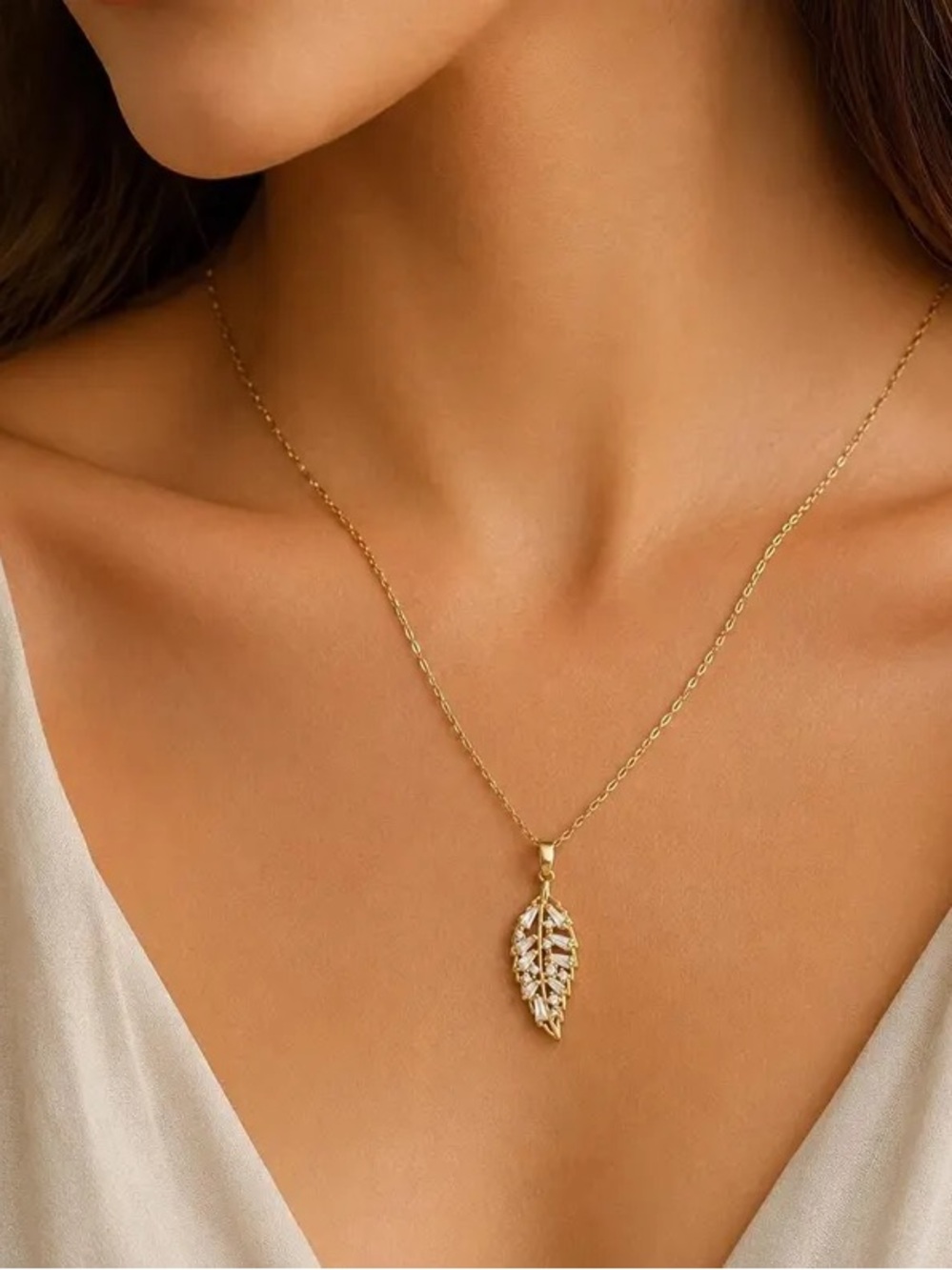 Gold Leaf Necklace for Women, 18K Gold Plated Leaf Pendant, Rhinestone Necklace